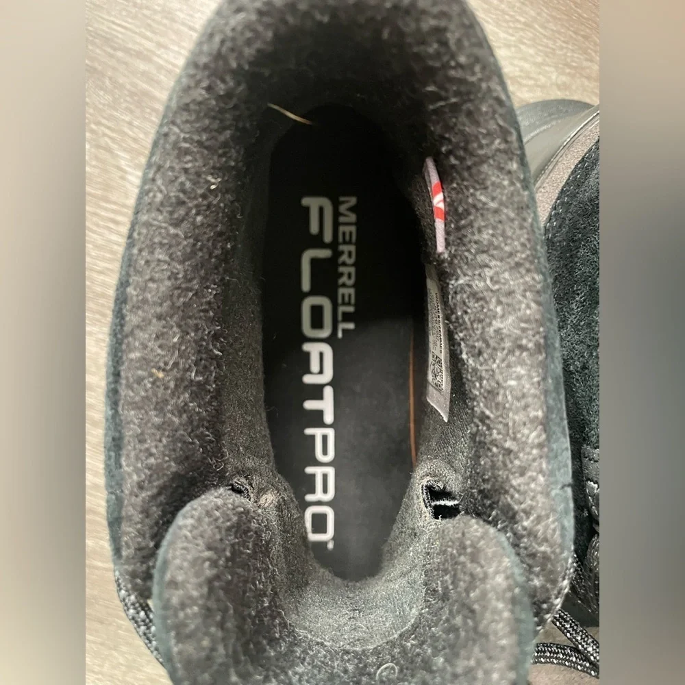 Merrell Kids Black and Gray Boots